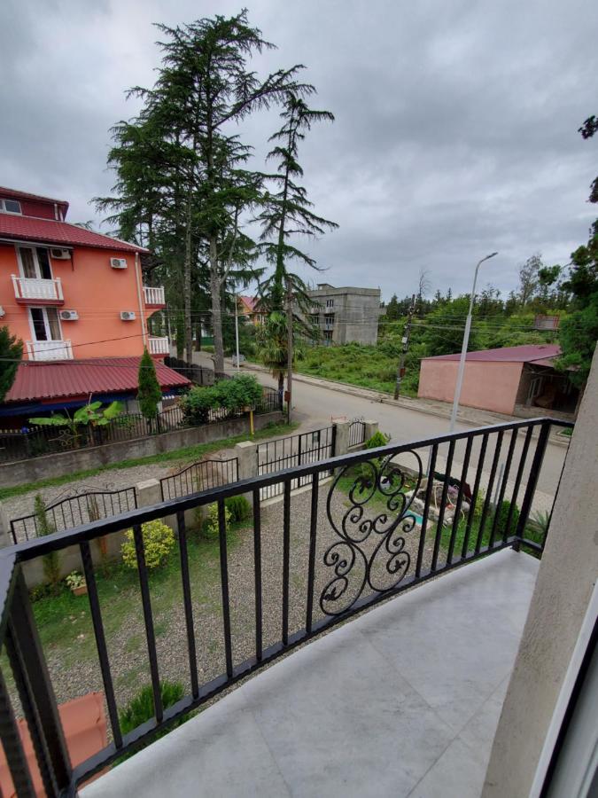 Maka Bed & Breakfast Ureki Exterior photo